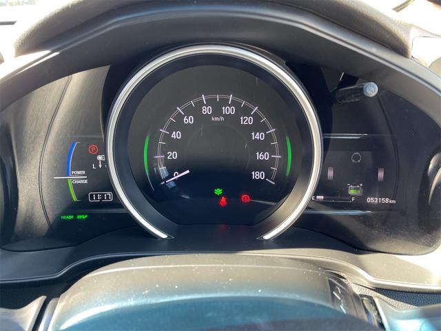 フィットハイブリッド Ｌ　ホンダセンシング　グー保証、一年間、走行距離無制限付、グー故障診断付き、衝突軽減装置付き、純正ナビ、ＴＶ、バックカメラ、ＥＴＣ、スマートキー、バッテリー新品交換付（17枚目）