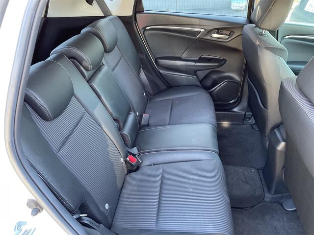 フィットハイブリッド Ｌ　ホンダセンシング　グー保証、一年間、走行距離無制限付、グー故障診断付き、衝突軽減装置付き、純正ナビ、ＴＶ、バックカメラ、ＥＴＣ、スマートキー、バッテリー新品交換付（37枚目）