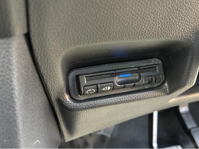 �d�s�b����