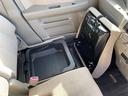 助手席に収納スペースあり