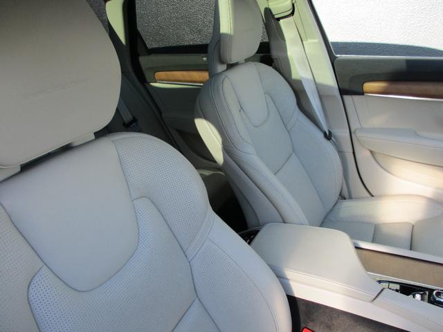 T6 AWD インスクリプション ワンオーナー パノラマスライディングルーフ ブロンドパーフォレーテッドファインナッパレザー シートヒーター ベンチレーション パワーバックドア 360度カメラ BSM HUD 純正ドラレコ ETC(14枚目)