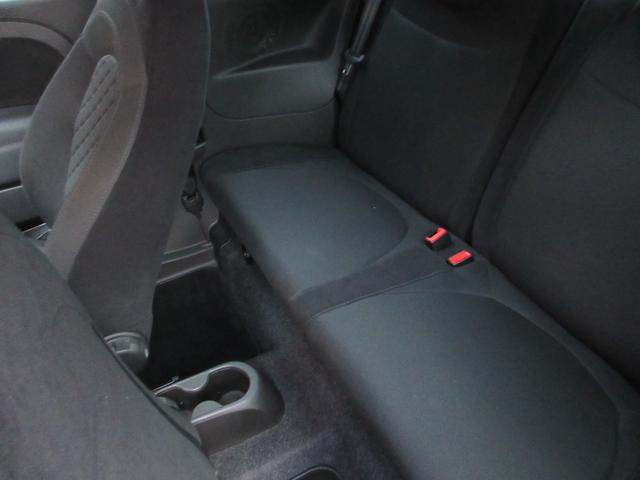 アバルト５９５ Ｆ５９５　ワンオーナー　レコードモンツァ　スポーツシート　レザーシフトノブ　フルオートＡＣ　プライバシーガラス　ヒーテッドドアミラー　インターフェース　ＨＤＭＩ　バックカメラ　純正前後ドラレコ　ＥＴＣ　禁煙車（20枚目）