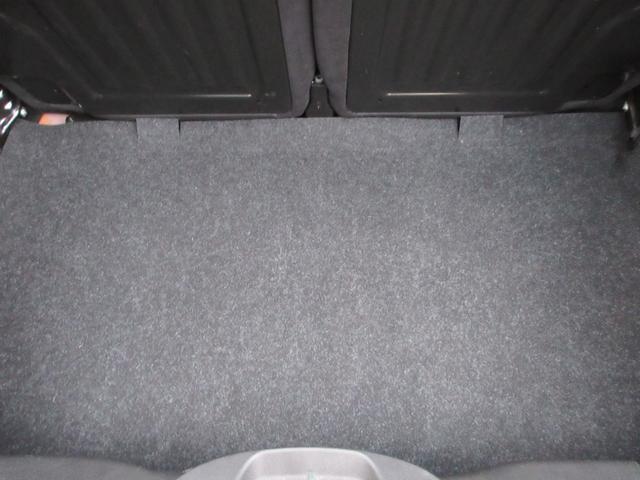 アバルト５９５ Ｆ５９５　ワンオーナー　レコードモンツァ　スポーツシート　レザーシフトノブ　フルオートＡＣ　プライバシーガラス　ヒーテッドドアミラー　インターフェース　ＨＤＭＩ　バックカメラ　純正前後ドラレコ　ＥＴＣ　禁煙車（32枚目）