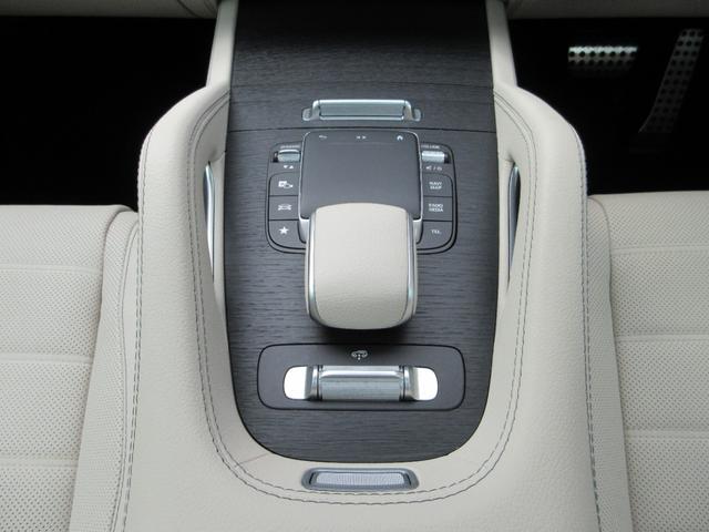 ＧＬＳ ＧＬＳ４００ｄ　４マチック　ＡＭＧライン　ワンオーナー　マキアートベージュレザーシート　ブラウンウォールナットウッドトリム　パノラマサンルーフ　ＡＭＧスタイリングＰ　ＡＭＧ２１ＡＷ　Ｂｕｒｍｅｓｔｅｒ　純正前後ドラレコ　禁煙車（33枚目）