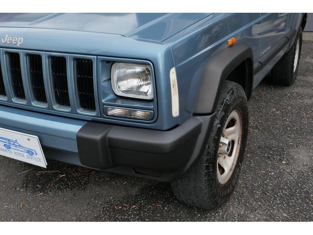 ジープ・チェロキー スポーツ　チェロキースポーツ　４ＷＤ　モケットシート（10枚目）