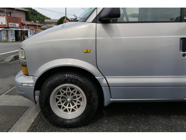 シボレーアストロ 　２ＷＤ　オリジナルカラー（13枚目）