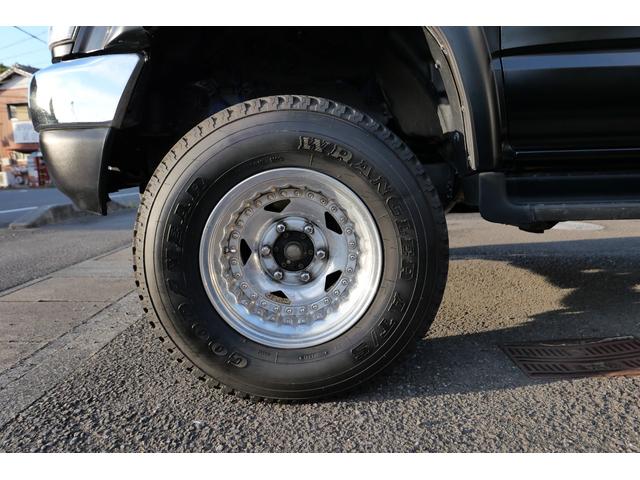 ハイラックス 　リフトアップ　全塗装　ブルートゥース　ナビ（25枚目）