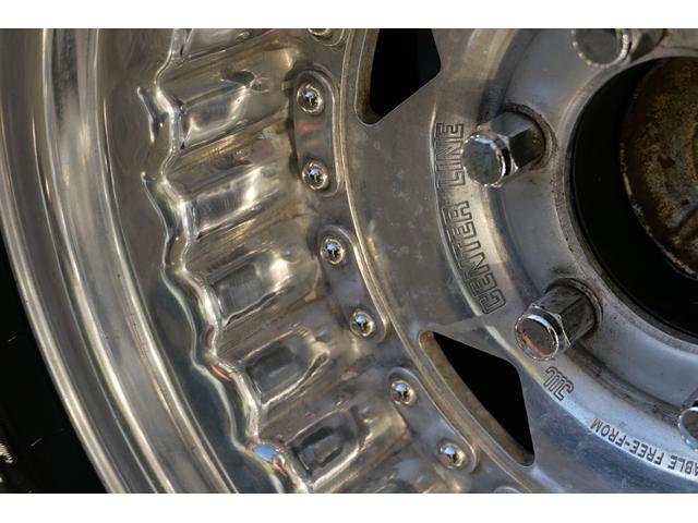 ハイラックス 　リフトアップ　全塗装　ブルートゥース　ナビ（27枚目）