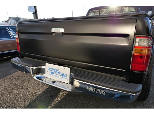 ハイラックス 　リフトアップ　全塗装　ブルートゥース　ナビ（38枚目）