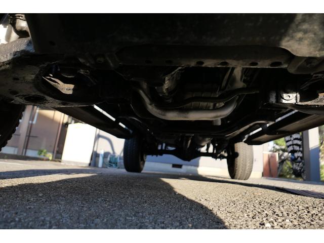 ハイラックス 　リフトアップ　全塗装　ブルートゥース　ナビ（43枚目）