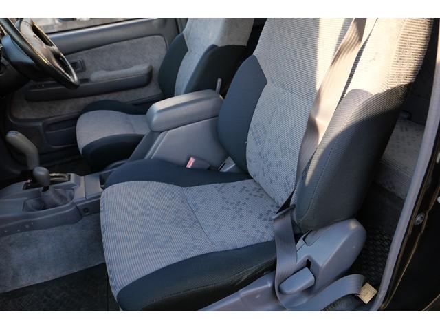 ハイラックス 　リフトアップ　全塗装　ブルートゥース　ナビ（51枚目）