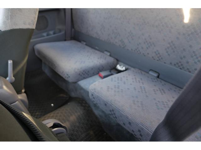 ハイラックス 　リフトアップ　全塗装　ブルートゥース　ナビ（52枚目）