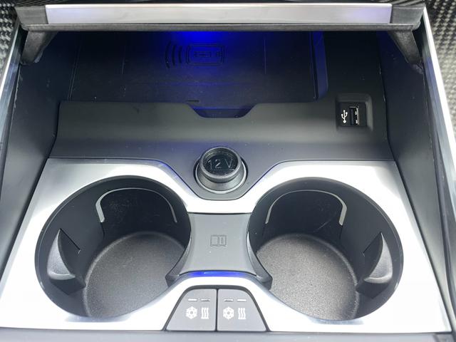 ＸＭ ベースグレード　弊社デモカー　ベースグレード　ブラックレザー　２３ＡＷ　Ｂｏｗｅｒｓ＆Ｗｉｌｋｉｎｓ　プリズムルーフ　　全周囲カメラ　ヘッドアップディスプレイ　前後センサー　シートヒーター／クーラー　シートマッサージ（52枚目）