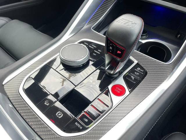 ＸＭ ベースグレード　弊社デモカー　ベースグレード　ブラックレザー　２３ＡＷ　Ｂｏｗｅｒｓ＆Ｗｉｌｋｉｎｓ　プリズムルーフ　　全周囲カメラ　ヘッドアップディスプレイ　前後センサー　シートヒーター／クーラー　シートマッサージ（53枚目）
