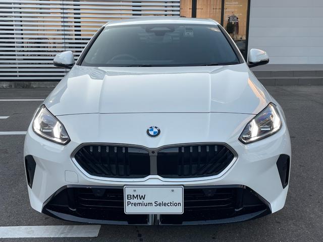 2シリーズ 220dグランクーペ Mスポーツ 買取車 テクノロジーパッケージ アダプティブMサスペンション 前席左右シートヒーター アダプティブLEDヘッドライト 360°ビュー ヘッドっプディスプレイ(6枚目)