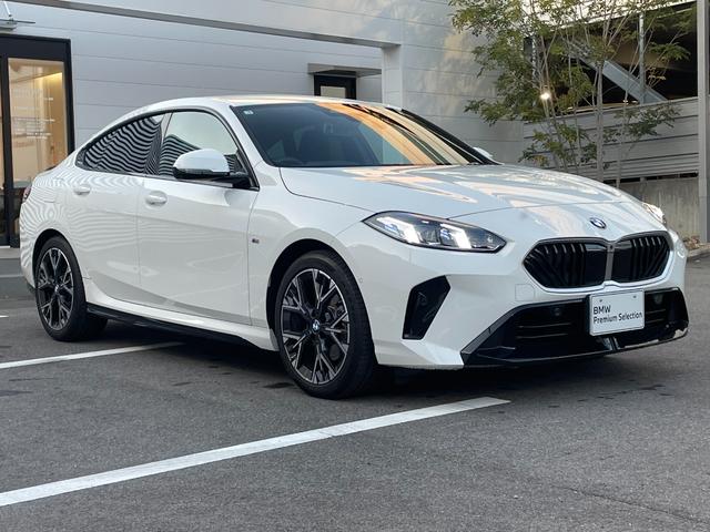 2シリーズ 220dグランクーペ Mスポーツ 買取車 テクノロジーパッケージ アダプティブMサスペンション 前席左右シートヒーター アダプティブLEDヘッドライト 360°ビュー ヘッドっプディスプレイ(13枚目)