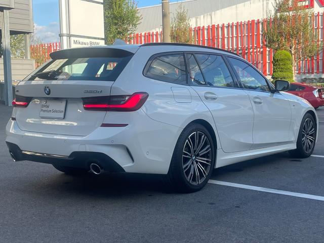 3シリーズ 320d xDriveツーリングハイラインパッケージ 買取車 ハイラインパッケージ ブラックレザー 前席左右シートヒーター 360°ビュー 電動テールゲート 純正18インチホイル 全方向カメラ スマキー 1オーナー Bカメラ BTオーディオ 電動シート(11枚目)