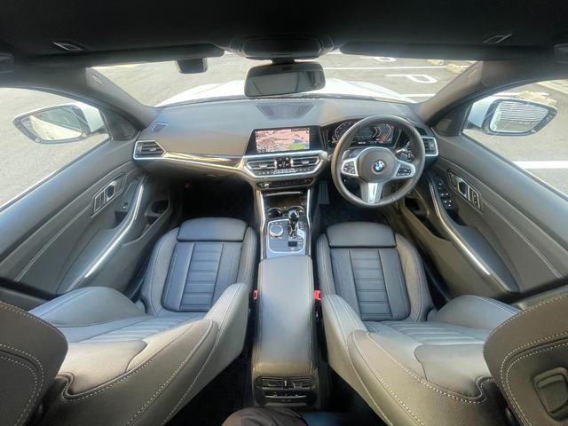 3シリーズ 320d xDriveツーリングハイラインパッケージ 買取車 ハイラインパッケージ ブラックレザー 前席左右シートヒーター 360°ビュー 電動テールゲート 純正18インチホイル 全方向カメラ スマキー 1オーナー Bカメラ BTオーディオ 電動シート(19枚目)
