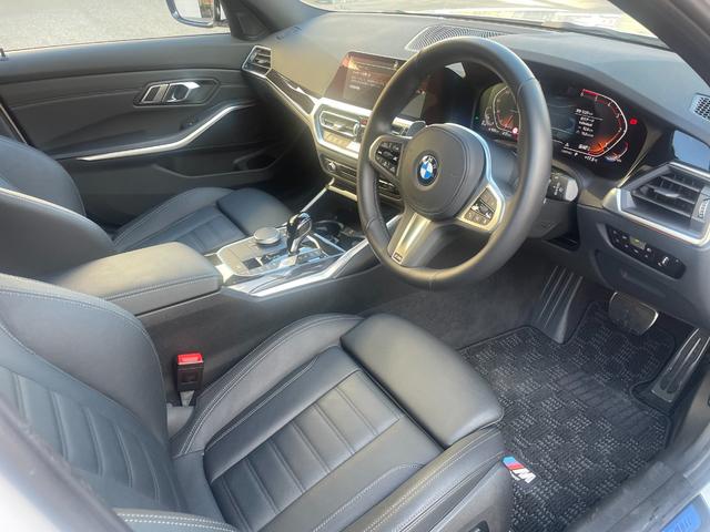 3シリーズ 320d xDriveツーリングハイラインパッケージ 買取車 ハイラインパッケージ ブラックレザー 前席左右シートヒーター 360°ビュー 電動テールゲート 純正18インチホイル 全方向カメラ スマキー 1オーナー Bカメラ BTオーディオ 電動シート(21枚目)