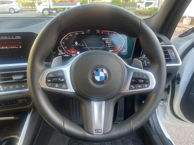 3シリーズ 320d xDriveツーリングハイラインパッケージ 買取車 ハイラインパッケージ ブラックレザー 前席左右シートヒーター 360°ビュー 電動テールゲート 純正18インチホイル 全方向カメラ スマキー 1オーナー Bカメラ BTオーディオ 電動シート(23枚目)