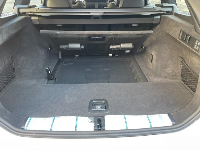 3シリーズ 320d xDriveツーリングハイラインパッケージ 買取車 ハイラインパッケージ ブラックレザー 前席左右シートヒーター 360°ビュー 電動テールゲート 純正18インチホイル 全方向カメラ スマキー 1オーナー Bカメラ BTオーディオ 電動シート(46枚目)