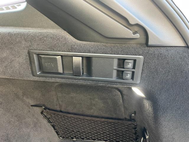 3シリーズ 320d xDriveツーリングハイラインパッケージ 買取車 ハイラインパッケージ ブラックレザー 前席左右シートヒーター 360°ビュー 電動テールゲート 純正18インチホイル 全方向カメラ スマキー 1オーナー Bカメラ BTオーディオ 電動シート(48枚目)