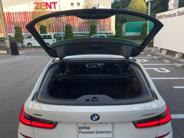 3シリーズ 320d xDriveツーリングハイラインパッケージ 買取車 ハイラインパッケージ ブラックレザー 前席左右シートヒーター 360°ビュー 電動テールゲート 純正18インチホイル 全方向カメラ スマキー 1オーナー Bカメラ BTオーディオ 電動シート(50枚目)
