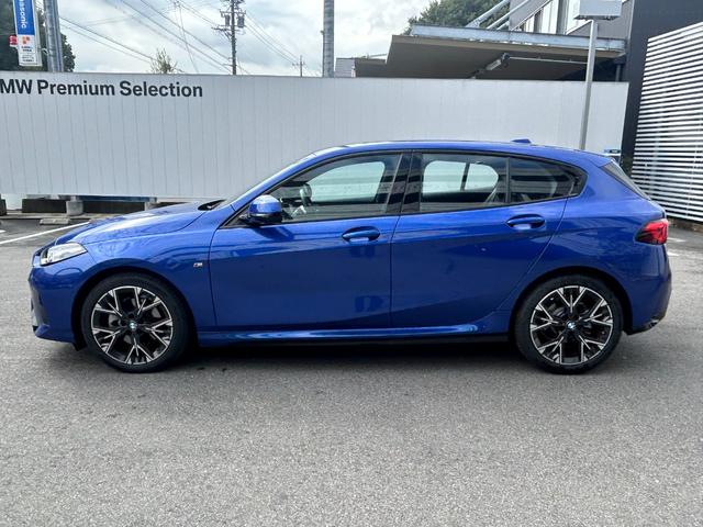 1シリーズ 120 Mスポーツ 弊社買取車両 テクノロジーパッケージ Mスポーツパッケージ ヘッドアップディスプレイ ハーフレザーシート アダプティブLEDヘッドライト 電動テールゲート キック開閉 コンフォートアクセス(10枚目)