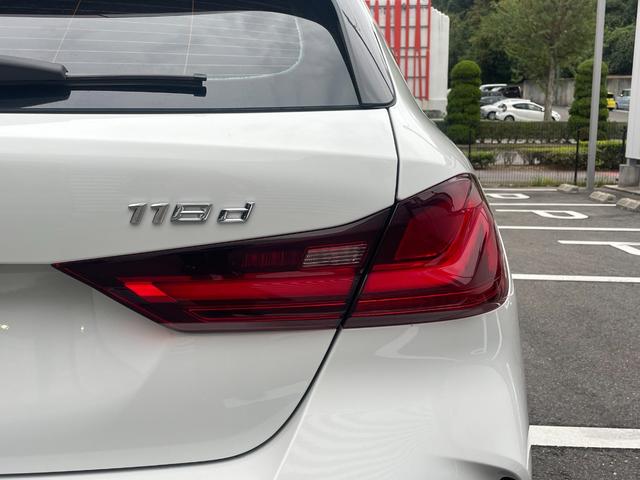 1シリーズ 118d Mスポーツ 買取車 AppleCarPlay アクティブクルーズコントロール 電動テールゲート 純正18インチアルミ オートリアゲート 運転席パワーシート ターボ オートライト パークアシスト USB接続 ナビ(15枚目)