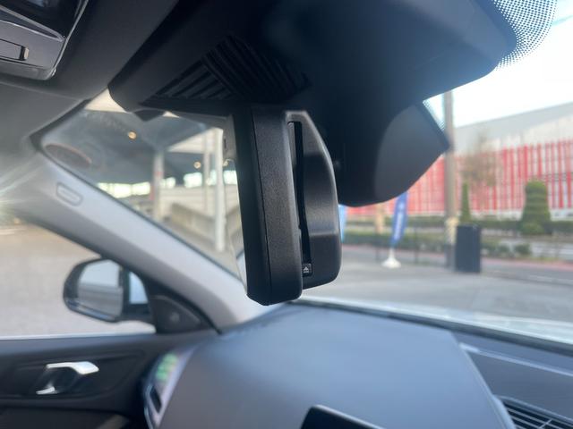 １シリーズ １２０　ハイラインパッケージ　弊社試乗車　ハイラインパッケージ　テクノロジーパッケージ　シートヒーター　禁煙車　電動トランク　全周囲カメラ　アクティブクルーズコントロール　デモカー　トップビューカメラ（39枚目）