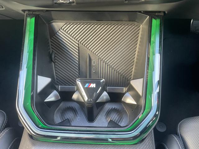 Ｘ３ Ｍ５０　ｘＤｒｉｖｅ　当社試乗車　トップビューカメラ　禁煙車　ＥＴＣ　全周囲カメラ　ガラスサンルーフ　パーキングアシスト　前車追従機能　黒革シート（37枚目）
