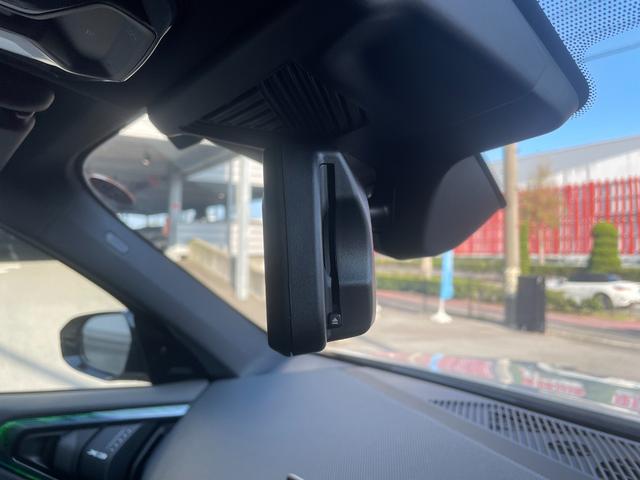 Ｘ３ Ｍ５０　ｘＤｒｉｖｅ　当社試乗車　トップビューカメラ　禁煙車　ＥＴＣ　全周囲カメラ　ガラスサンルーフ　パーキングアシスト　前車追従機能　黒革シート（41枚目）