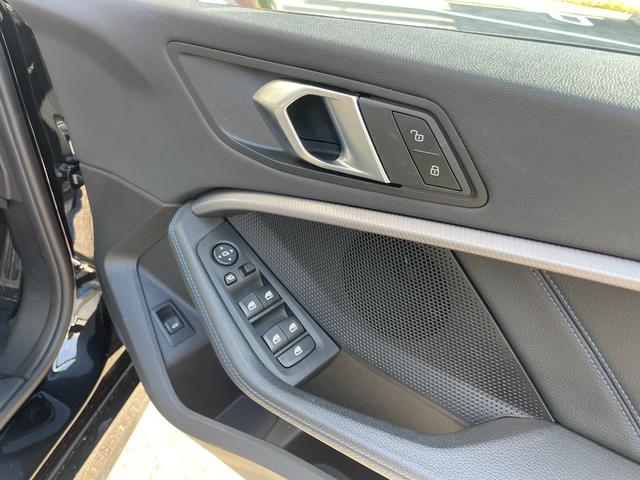 １シリーズ １１８ｉ　Ｍスポーツ　買取車　レンタアップ　ＡｐｐｌｅＣａｒＰｌａｙ　アクティブクルーズコントロール　電動テールゲート　純正１８イインチアルミ　ブルートゥース　コーナーセンサー　自動駐車　ＥＴＣ車載器　ハイビームアシスト（36枚目）