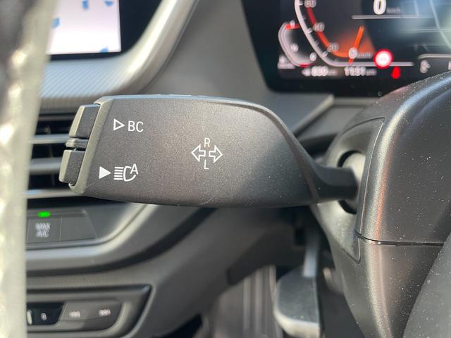 １シリーズ １１８ｄ　Ｍスポーツ　買取車　レンタアップ　ＡｐｐｌｅＣａｒＰｌａｙ　アクティブクルーズコントロール　電動テールゲート　コンフォートアクセス　純正１８インチアルミ　オートリアゲート　運転席パワーシート　ターボ　オートライト（25枚目）