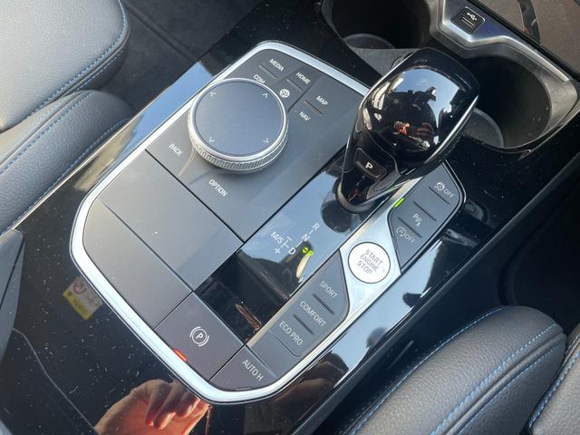 １シリーズ １１８ｄ　Ｍスポーツ　買取車　レンタアップ　ＡｐｐｌｅＣａｒＰｌａｙ　アクティブクルーズコントロール　電動テールゲート　コンフォートアクセス　純正１８インチアルミ　オートリアゲート　運転席パワーシート　ターボ　オートライト（33枚目）