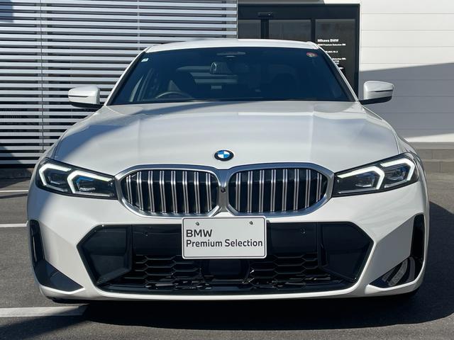 ３シリーズ ３１８ｉ　Ｍスポーツ　当社試乗車　２ｎｄＬＣモデル　前席左右シートヒーター　ヘッドアップディスプレイ　アダプティブＬＥＤヘッドライト　電動トランク（6枚目）
