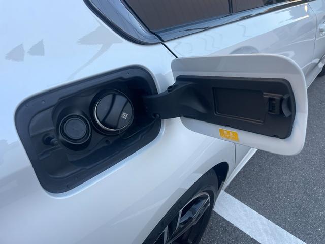 ３シリーズ ３１８ｉ　Ｍスポーツ　当社試乗車　２ｎｄＬＣモデル　前席左右シートヒーター　ヘッドアップディスプレイ　アダプティブＬＥＤヘッドライト　電動トランク（18枚目）