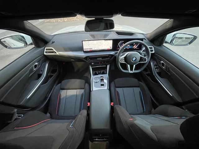 ３シリーズ ３１８ｉ　Ｍスポーツ　当社試乗車　２ｎｄＬＣモデル　前席左右シートヒーター　ヘッドアップディスプレイ　アダプティブＬＥＤヘッドライト　電動トランク（19枚目）