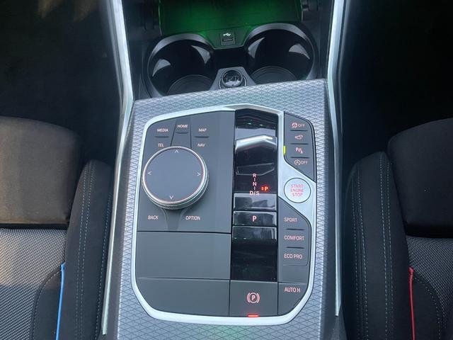 ３シリーズ ３１８ｉ　Ｍスポーツ　当社試乗車　２ｎｄＬＣモデル　前席左右シートヒーター　ヘッドアップディスプレイ　アダプティブＬＥＤヘッドライト　電動トランク（38枚目）