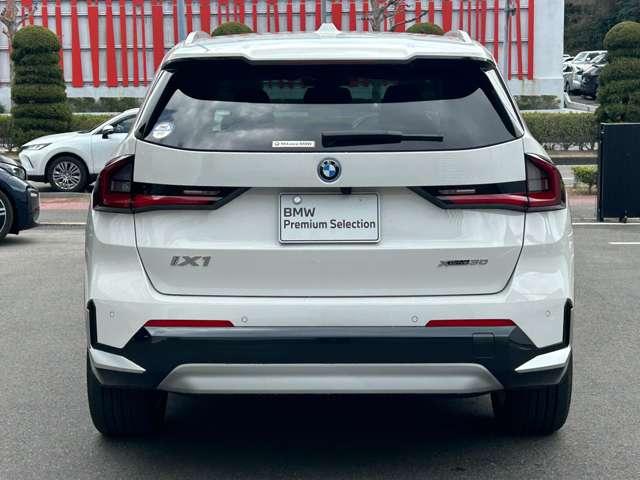 ｉＸ１ ｘＤｒｉｖｅ　３０　ｘライン　パワーリアゲート　ＵＳＢ　ＨＤＤナビ　衝突軽減　クルーズコントロール　シートヒータ　禁煙車　ＥＴＣ　パワーシート　前後センサー　車線逸脱　ＬＥＤヘッドライト　デモカー　４ＷＤ　バックカメラ（9枚目）