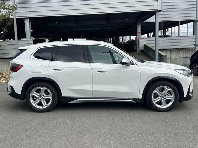 ｉＸ１ ｘＤｒｉｖｅ　３０　ｘライン　パワーリアゲート　ＵＳＢ　ＨＤＤナビ　衝突軽減　クルーズコントロール　シートヒータ　禁煙車　ＥＴＣ　パワーシート　前後センサー　車線逸脱　ＬＥＤヘッドライト　デモカー　４ＷＤ　バックカメラ（11枚目）