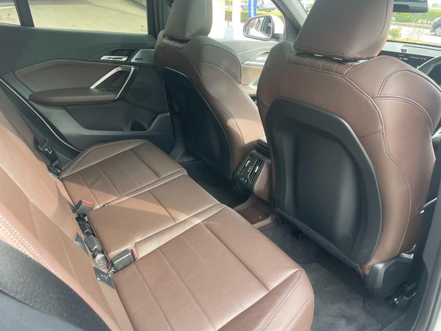 Ｘ２ ｘＤｒｉｖｅ　２０ｉ　Ｍスポーツハイラインパッケージ　弊社デモカー　ハイラインＰＫＧ　ｈａｒｍａｎ／ｋａｒｄｏｎ　パノラマガラスサンルーフ　ステアリングヒーター　前席シートヒーターアラウンドビューモニター　モカレザーシート（45枚目）