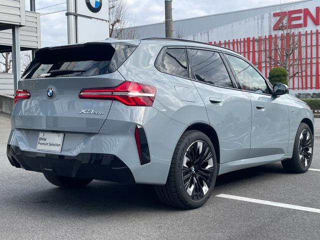 Ｘ３ ２０ｄ　ｘＤｒｉｖｅ　Ｍスポーツ　弊社デモカー　コンフォートパッケージ　パノラマガラスサンルーフ　ブラックレザーシート　ｈａｒｍａｎ／ｋａｒｄｏｎ（12枚目）