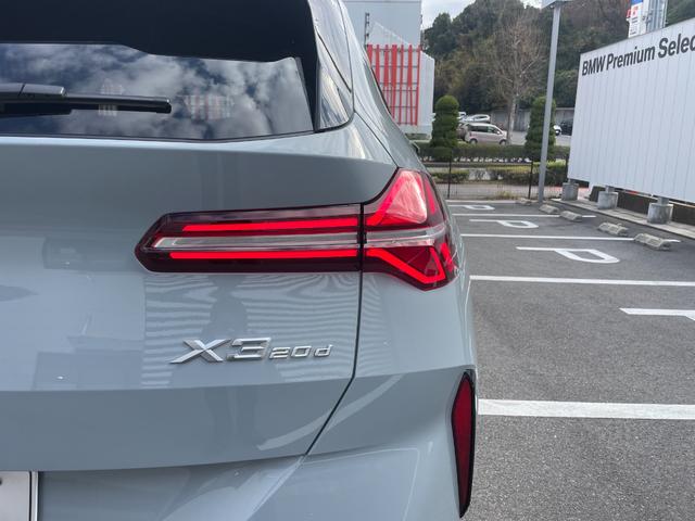 Ｘ３ ２０ｄ　ｘＤｒｉｖｅ　Ｍスポーツ　弊社デモカー　コンフォートパッケージ　パノラマガラスサンルーフ　ブラックレザーシート　ｈａｒｍａｎ／ｋａｒｄｏｎ（14枚目）