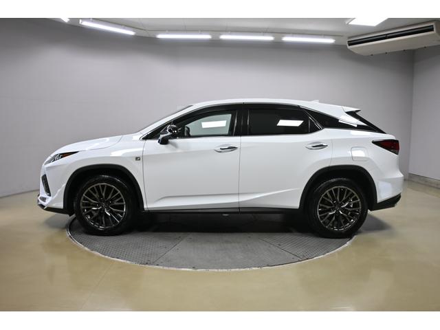 ＲＸ ＲＸ３００　Ｆスポーツ　レクサス認定中古車（ＣＰＯ）三眼フルＬＥＤヘッドランプ　セカンドパワーシート　セカンドシートヒーター　本革シート　前後方ドライブレコーダー（4枚目）