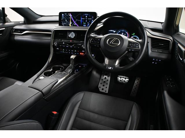 ＲＸ ＲＸ３００　Ｆスポーツ　レクサス認定中古車（ＣＰＯ）三眼フルＬＥＤヘッドランプ　セカンドパワーシート　セカンドシートヒーター　本革シート　前後方ドライブレコーダー（8枚目）