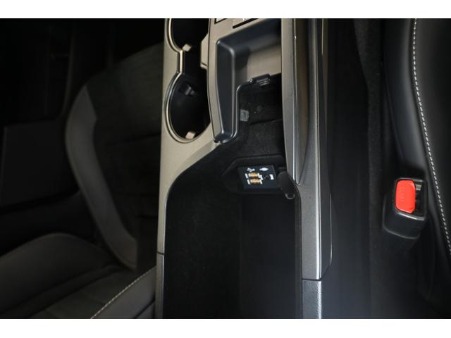 ＩＳ ＩＳ３００ｈ　ＦスポーツモードブラックＩＩＩ　レクサス認定中古車（ＣＰＯ）ムーンルーフ　パノラミックビューモニタ－　オレンジブレーキキャリパー　アクセサリーコンセント　ユピテルドライブレコーダー（前後）（24枚目）