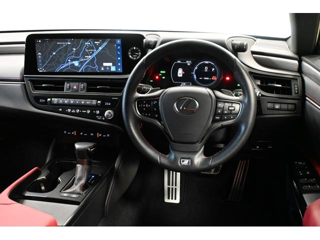 ＥＳ ＥＳ３００ｈ　Ｆスポーツ　レクサス認定中古車（ＣＰＯ）パノラミックビューモニタ－＋パーキングサポートブレーキ　ハンズフリ－パワ－トランクリッド　Ｆ　ＳＰＯＲＴ専用オレンジブレーキキャリパー　寒冷地仕様（9枚目）