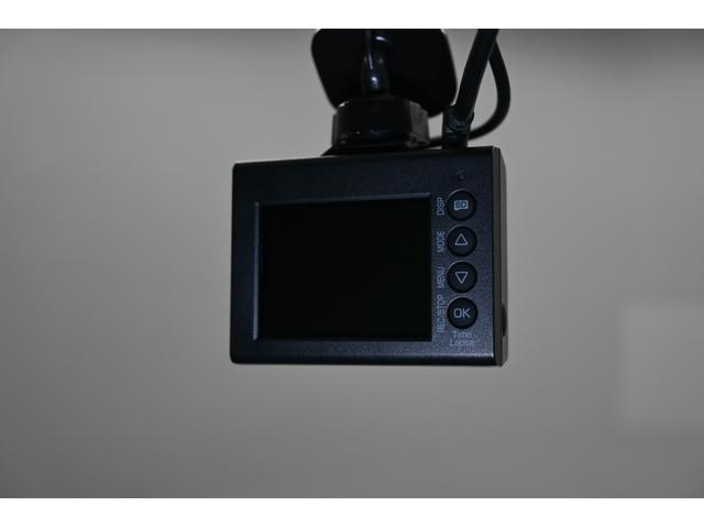 ＩＳ ＩＳ３００ｈ　Ｆスポーツ　レクサス認定中古車（ＣＰＯ）　Ｆ　ＳＰＯＲＴ専用オレンジブレーキキャリパー　前後方ドライブレコーダー（31枚目）