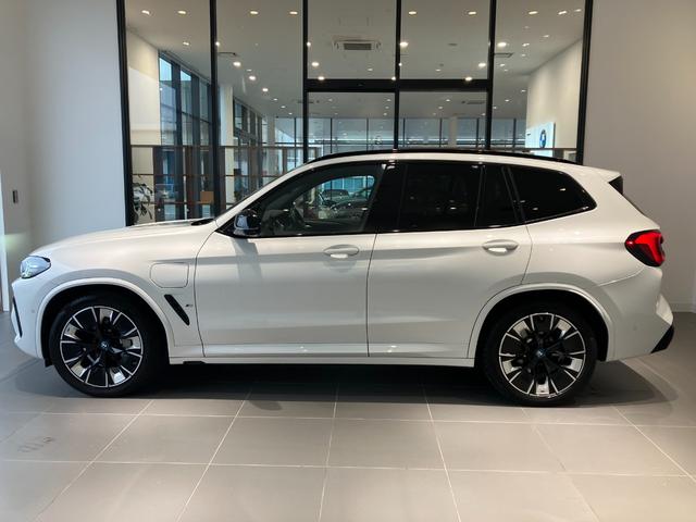 ＢＭＷ ｉＸ３